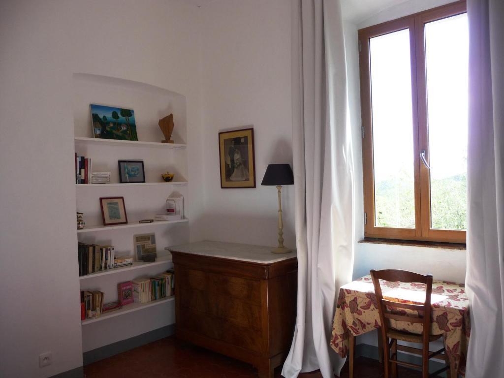 Ersa Casa A Rota Chambres D'Hotes الغرفة الصورة